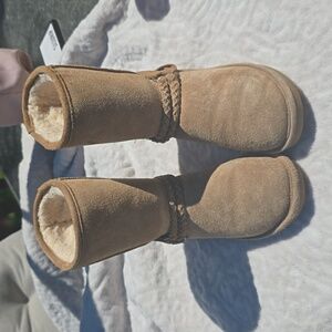 BearPaw winter boots